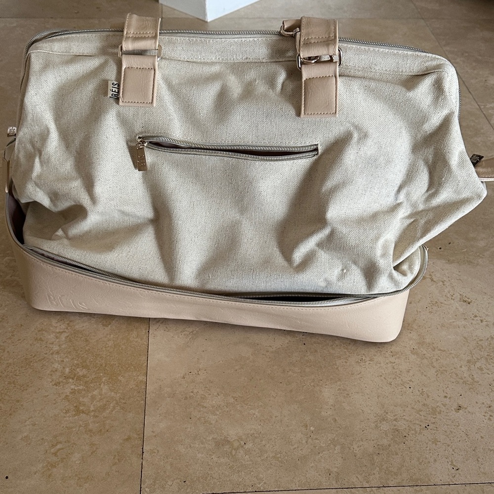 Beis weekender